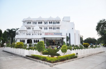 Hotel Padmini Image