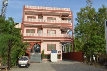 Hotel Priya Image