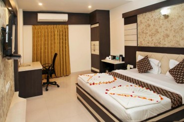 Hotel Ganges Grand Image