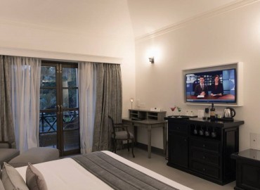 Andores Resort and Spa Image