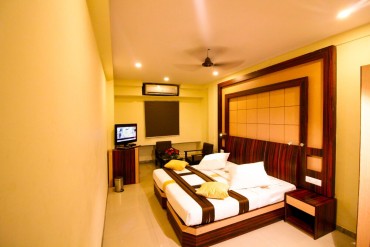 Hotel Rishi Regency Image