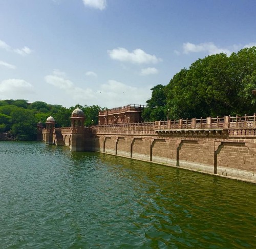 Bal Samand Lake