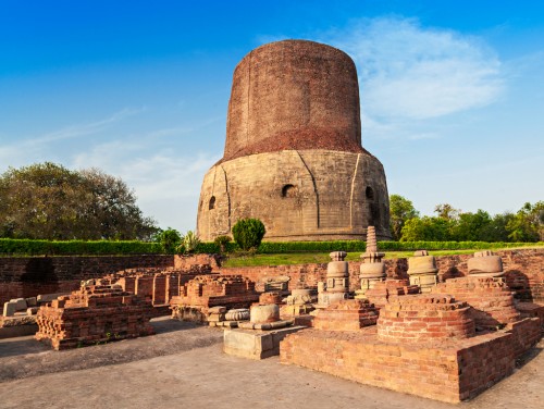 Dhamek Stupa Sarnath - Famous Buddhist Stupa