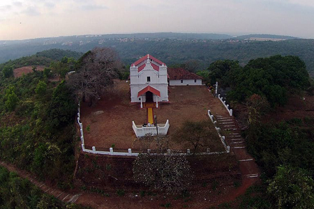 Three Kings Chapel - Der beliebteste Spukort in Goa.