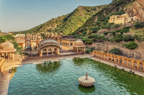 Galtaji - Un ancien pèlerinage hindou à Jaipur