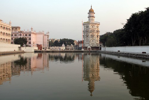 Gurudwara Baba Atal Sahib