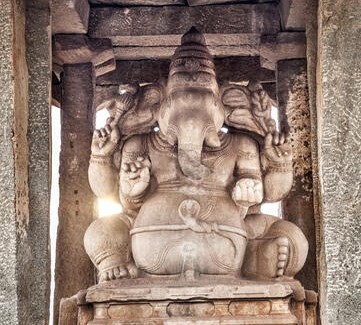 Sasivekalu & KadaleKalu Ganesha Temple, Hampi, Karnataka