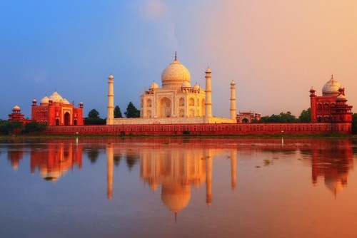 Taj Mahal - The Romantic Monument