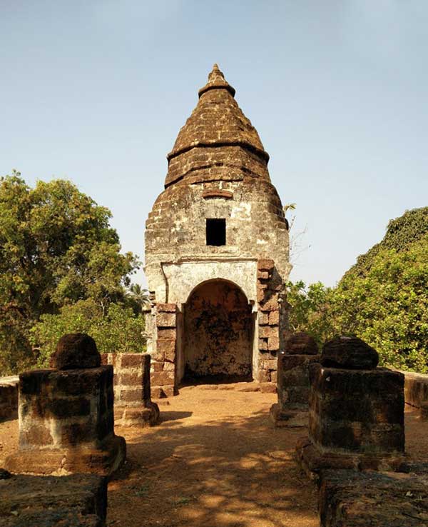 Digambara Jain Temple Cudnem