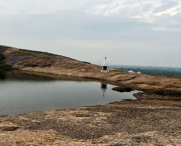 Kumuda Pahad Titlagarh Pond